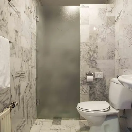 Otel De Beurs 4*
