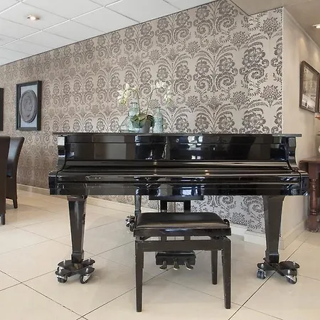Hotel De Beurs 4*