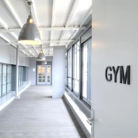 De Beurs Хоофддорп