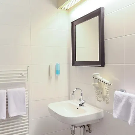 Отель De Beurs 4*